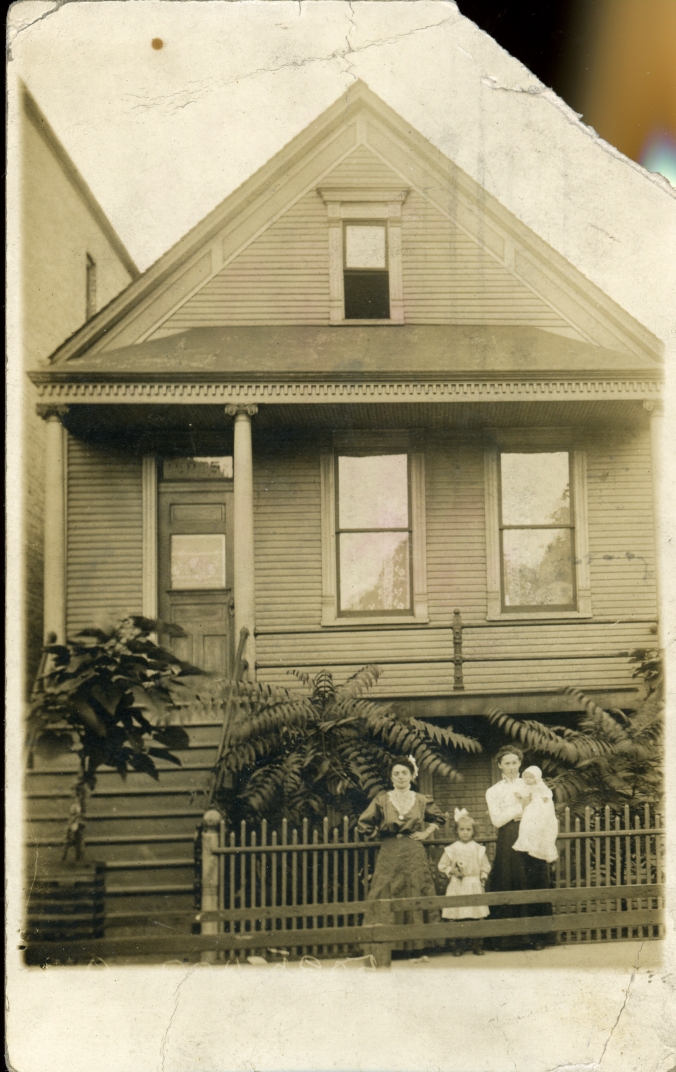 1909 front of postcard.jpg