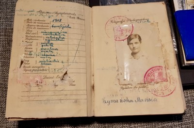 Anisia Passport 3.jpg